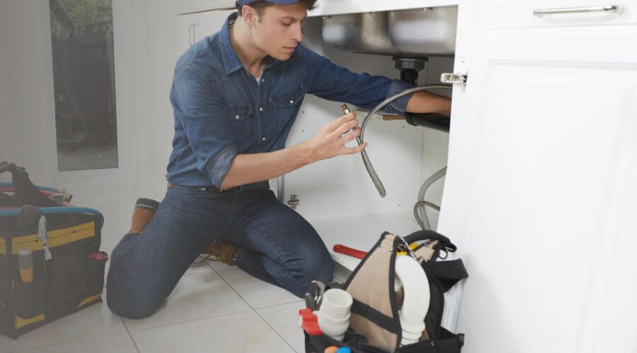 Expert burst pipe repair services in San Lorenzo, PR